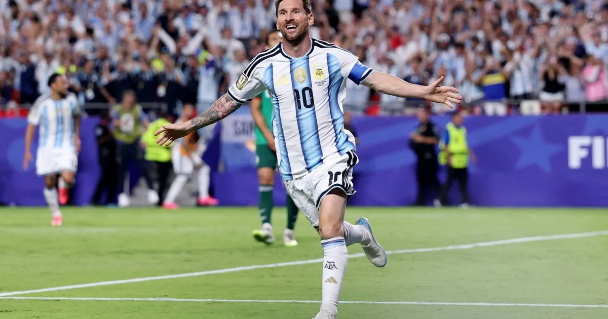Ranking the World's Best: The Top 10 Footballers in the Game Right Now