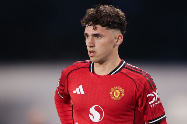 Arsenal negotiating double transfer for Manchester United talents James Scanlon and Habeeb Ogunneye