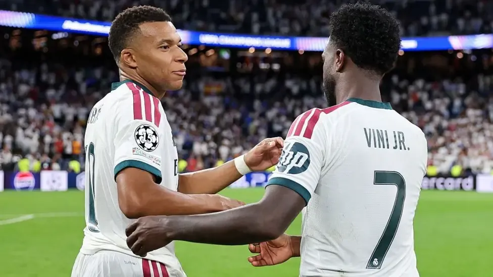 Jose Mourinho Defends Booed Real Madrid Duo Kylian Mbappé and Vinícius Jr With Unique Metaphor