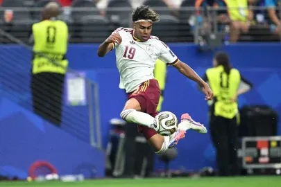 Yamal Declares Himself a Worthy Contender for the 2026 Ballon d'Or