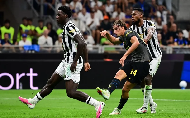 Inter Storm Back to Top‑Flight Victory Over Udinese, Matching Roma’s Perfect Start