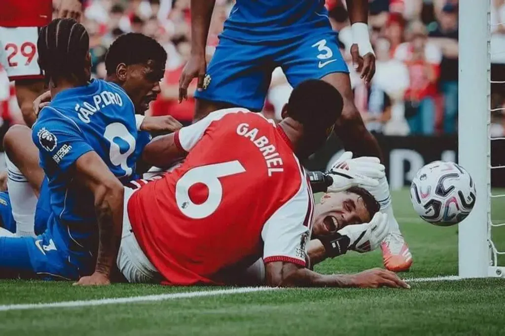 Gabriel Escapes Red Card as Arsenal Overcome Early Setback to Beat Chelsea