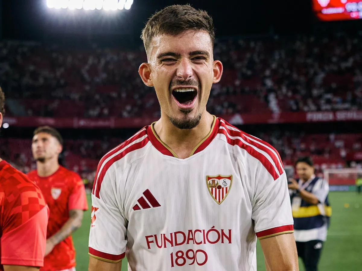 Deportivo de La Coruña Host Sevilla FC in Pivotal Riazor Clash
