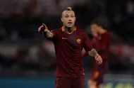 Radja Nainggolan Blasts Monchi's 'Double Game' and Claims He Could Still Star for Roma or Inter