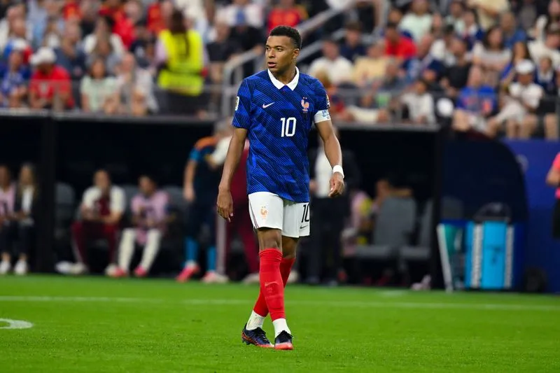 Mbappé’s Flu Sets Back Zidane’s France Debut as Nations League Looms