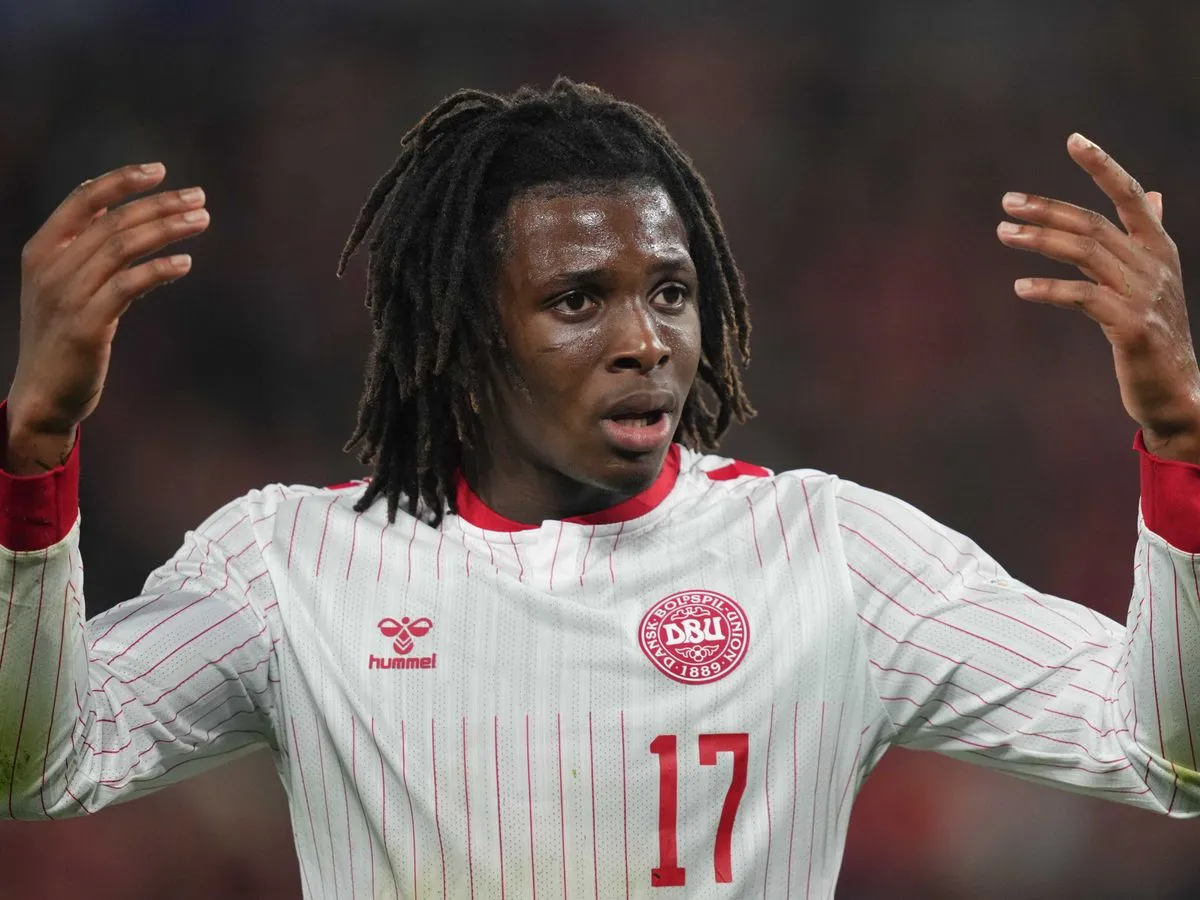 United’s Carrick Faces Urgent Test as Mbeumo and Dorgu Issue a Warning Before Premier League Return