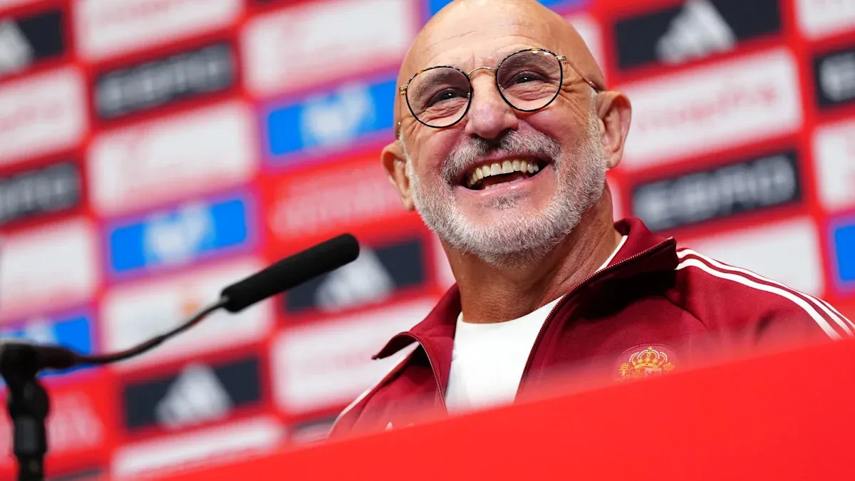 Spain’s World Cup-winning manager, Luis de la...