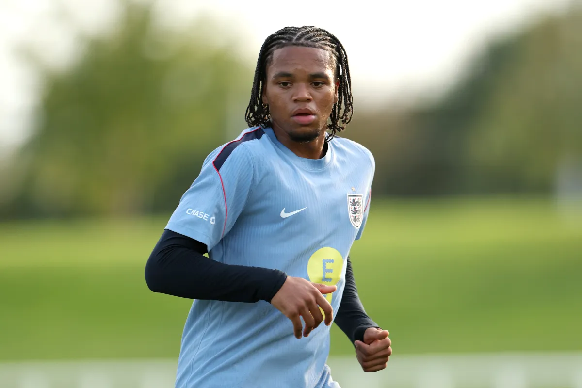 Rio Ngumoha’s England Call-Up Snapped by UEFA’s Hidden Rule—And His Future Now Hangs in Balance