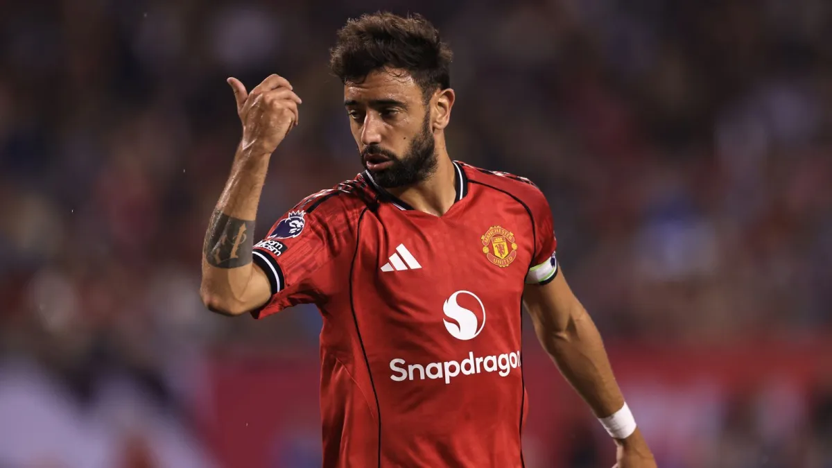 Portugal’s Nations League Dilemma: Jesus Weighs Fernandes’ Fitness Against Norway as Injury Concerns Loom