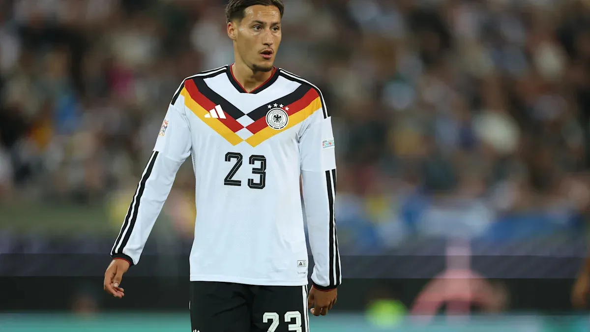 Tottenham’s Bundesliga Striker Target: Younes Ebnoutalib’s Potential Impact on North London