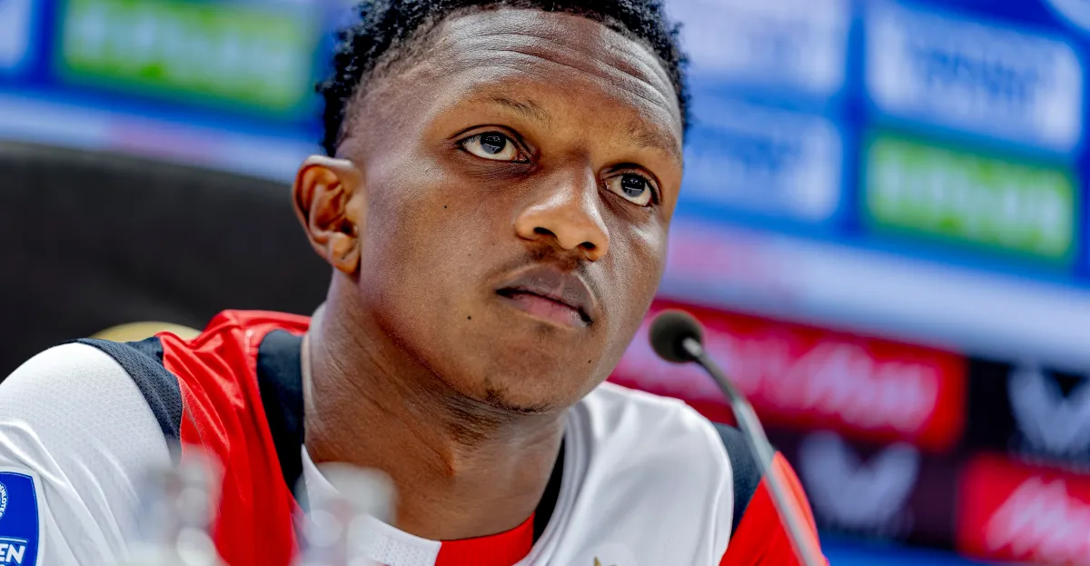 Bayern Munich’s persistent pursuit of Givairo Read: Why the Dutch right-back remains a priority after years of near-misses