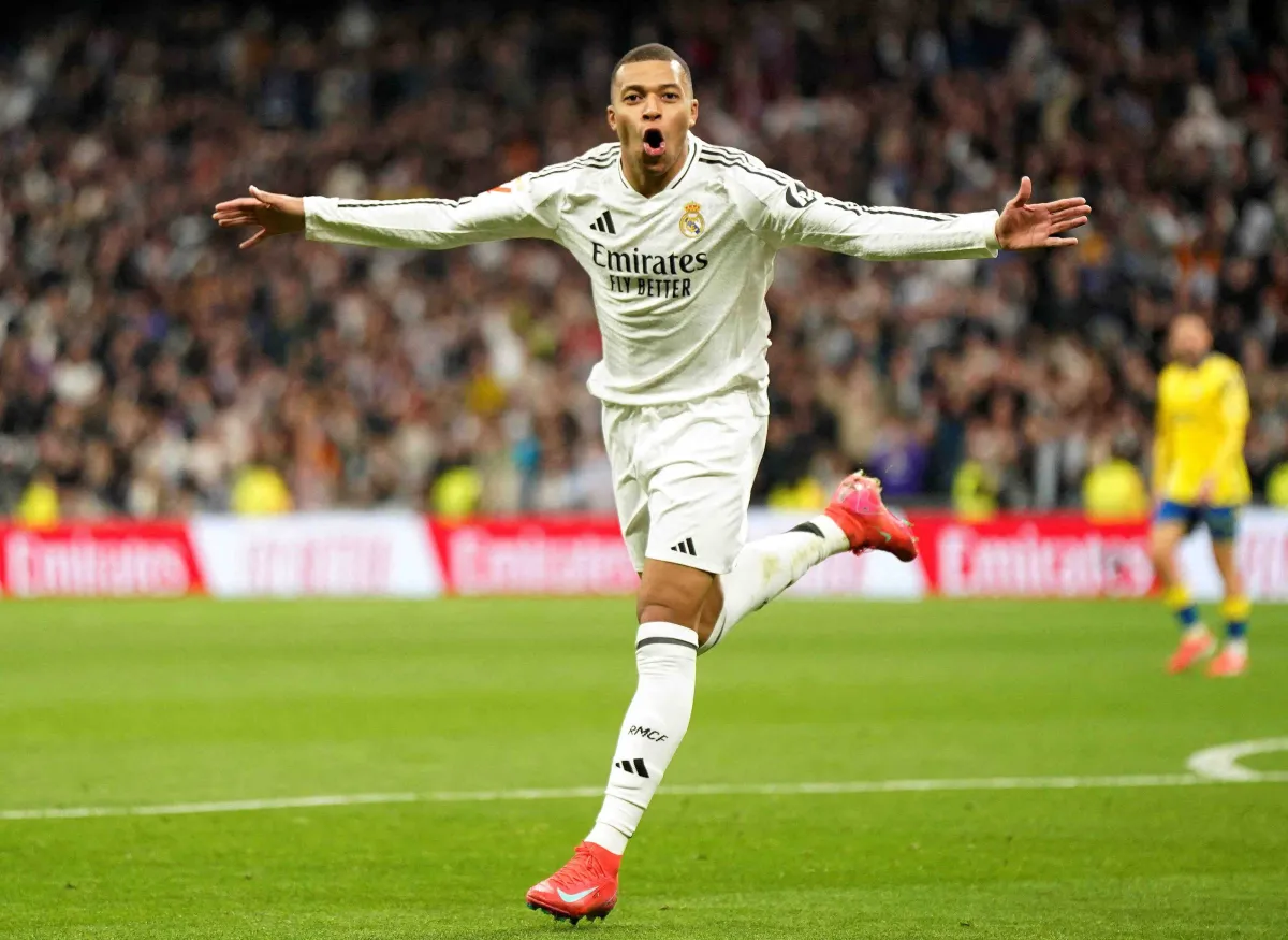 Real Madrid’s Champions League Collapse: The Moment Benfica’s Trubin Stunned Madrid in a Thrilling Final Showdown