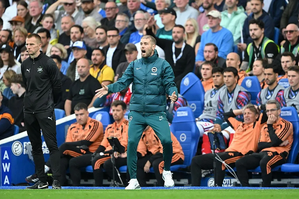 Brighton’s Hurzeler warns of fresh challenges after Arsenal demolition as Sunderland awaits a tactical reset