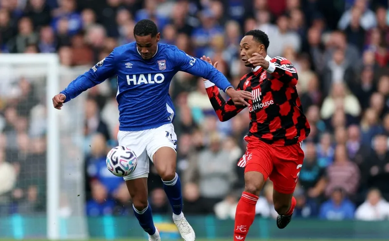 After six consecutive Premier League defeats, Fulham’s...