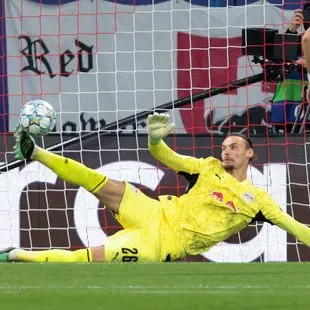 RB Leipzig’s Vandevoordt and Gruda’s 75th-Minute Strike Seal Historic Champions League Win Over PSV