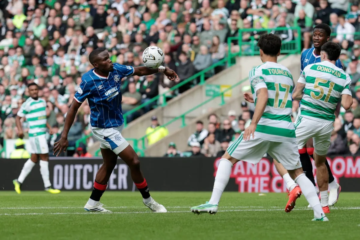 Rangers' transfer strategy shifts as Sunderland and Brentford eye in-form midfielder with Premier League pedigree