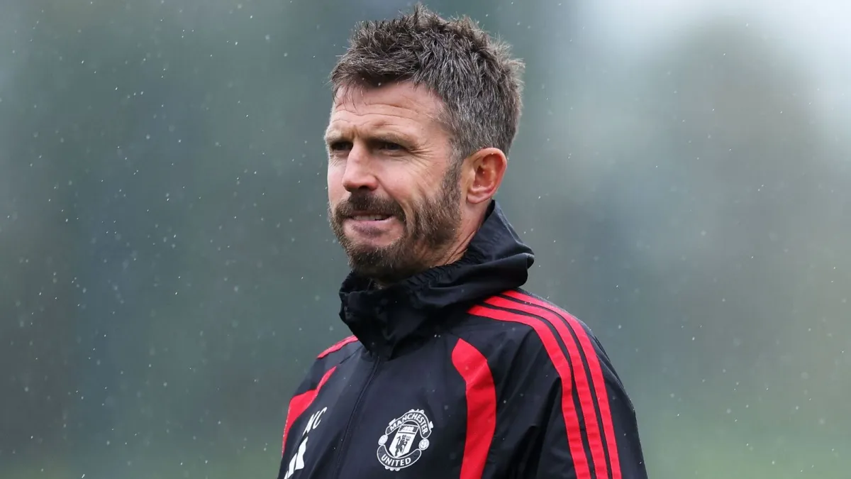 Jaap Stam: Manchester United’s future hinges on Carrick’s conviction, not the noise
