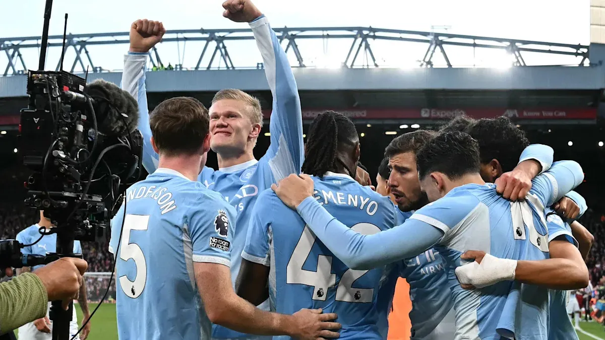 Erling Haaland Leads Premier League Golden Boot Race as Joao Pedro and Early Contenders Keep Pace