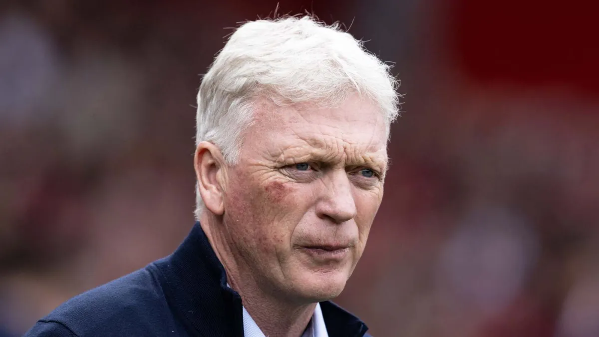 David Moyes Admits Tactical Misstep After Preparing for Non-Playing Pep Chavarría in Chelsea Defeat