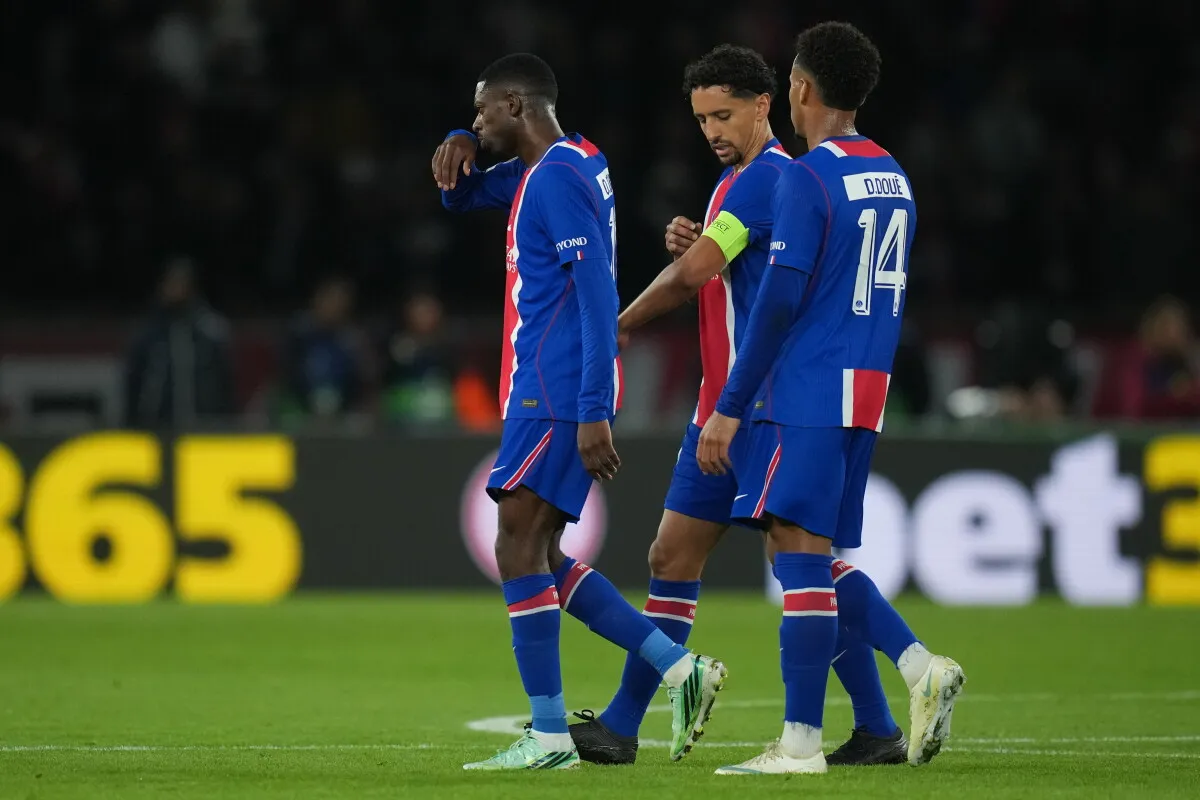 PSG’s Ballon d’Or contenders Dembélé and Kvaratskhelia collapse in Champions League clash with Barcelona
