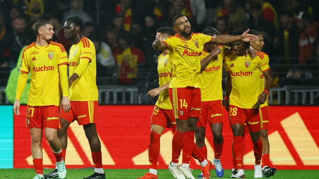 RC Lens vs. Paris FC: A Clash of Contrasts in Ligue 1’s Midseason Crucible