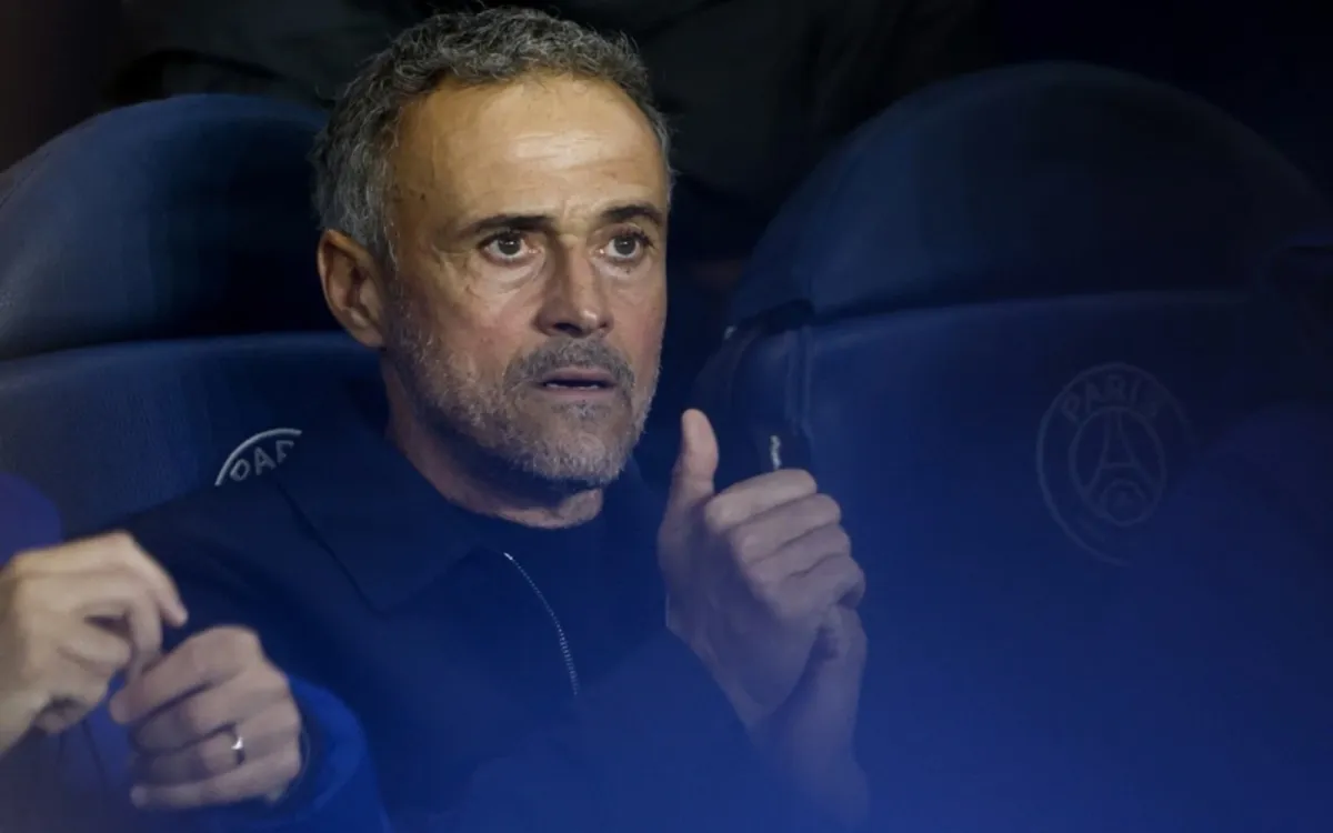 PSG’s Luis Enrique dismisses Lyon reschedule as irrelevant while Dembélé’s holiday remarks spark tactical intrigue