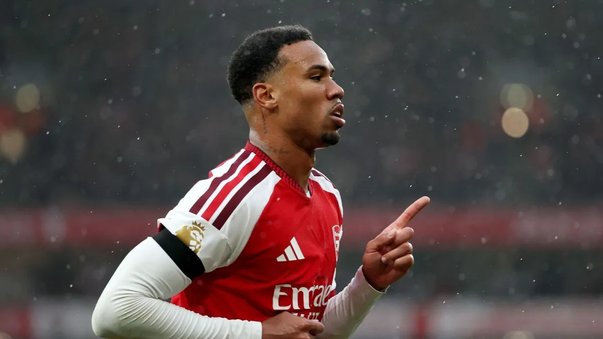 Arsenal’s Gabriel Magalhães: Keown declares Brazilian defender a ‘legend’ and names Premier League’s elite defensive partnership