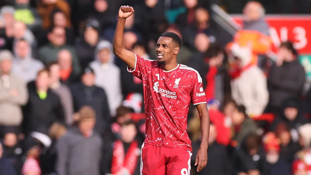 Liverpool’s home drought ends in dramatic fashion as Isak delivers second Anfield goal